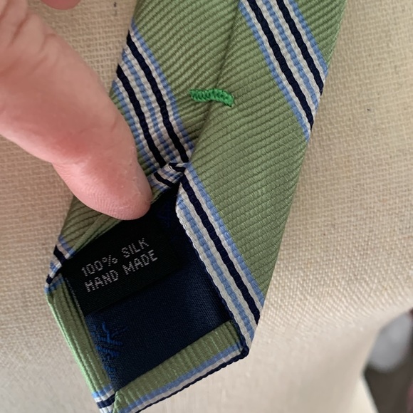 Jos. A. Banks Executive Collection 100% Silk Tie Hand Made long 59" EUC - Picture 6 of 8